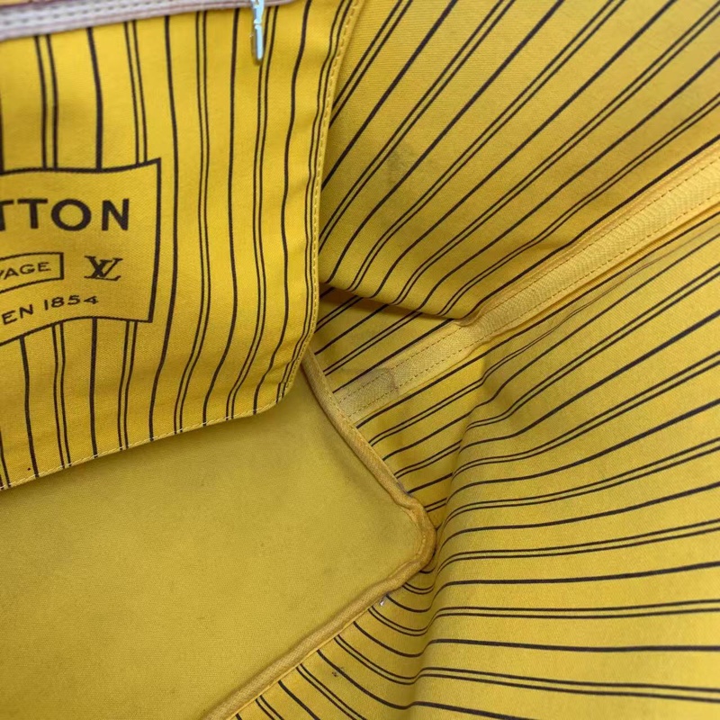 二手 lv neverfull 大號老花,包口手柄內里發黑磨損,包有異味-5