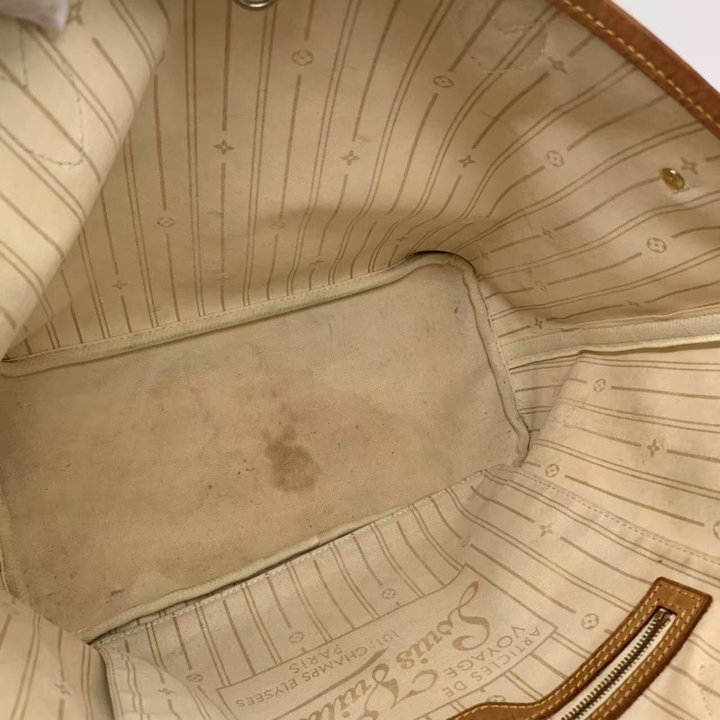 二手 lv neverfull 中號白棋盤格，包口手柄內里發黑磨損，包有異味-4