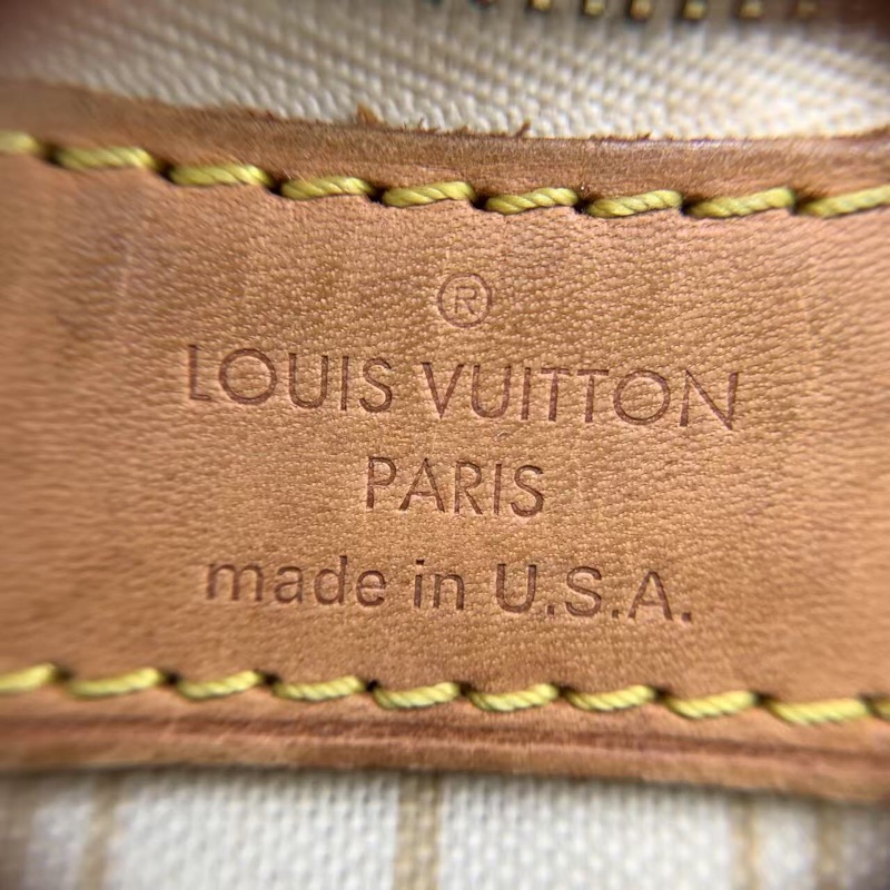 二手 lv neverfull 中號白棋盤格，包口手柄內里發黑磨損，包有異味-9