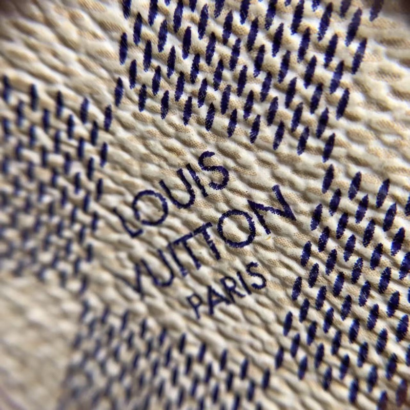 二手 lv neverfull 中號白棋盤格，包口手柄內里發黑磨損，包有異味-10