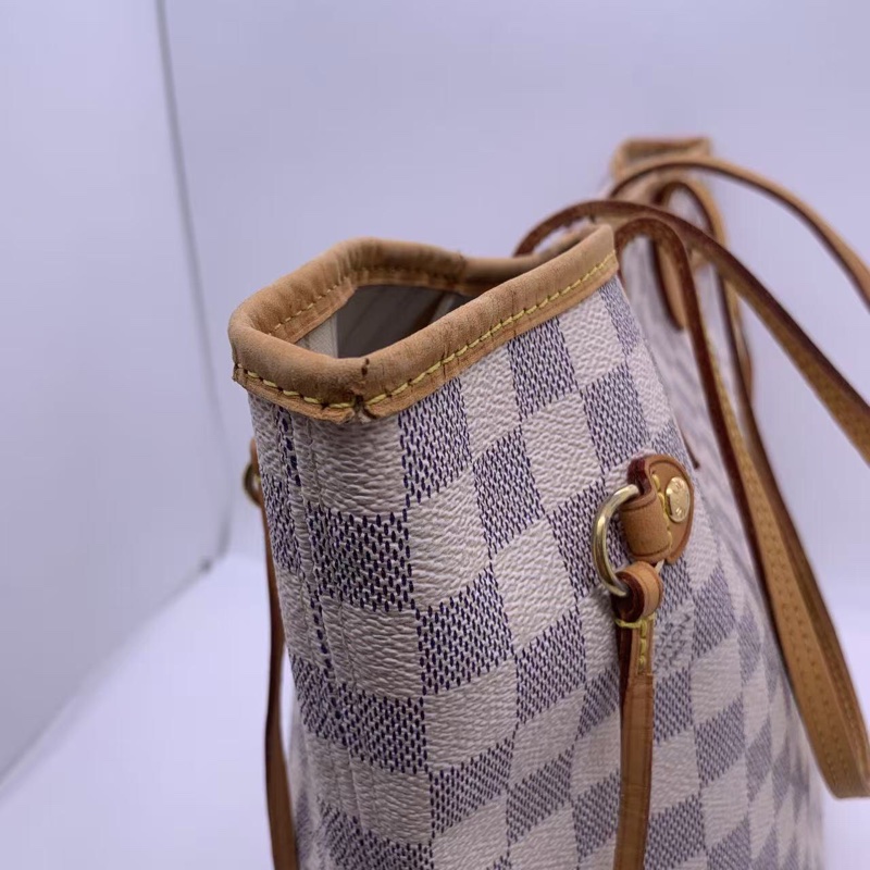 二手 lv neverfull 中號白棋盤格，包口手柄內里發黑磨損，包有異味-11