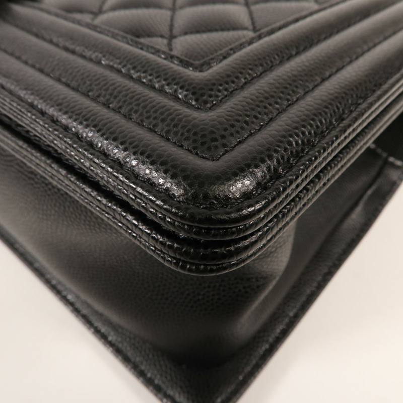 CHANEL 牛皮皮革Boy 25鏈帶肩背袋-6