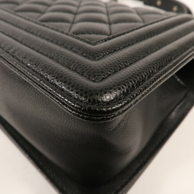 CHANEL 牛皮皮革Boy 25鏈帶肩背袋-8