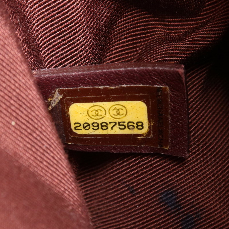 CHANEL 牛皮皮革Boy Chanel銀扣肩背袋-11