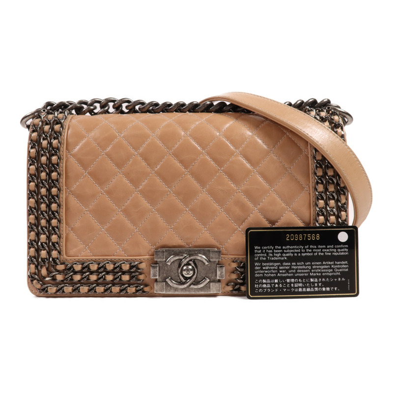 CHANEL 牛皮皮革Boy Chanel銀扣肩背袋-17