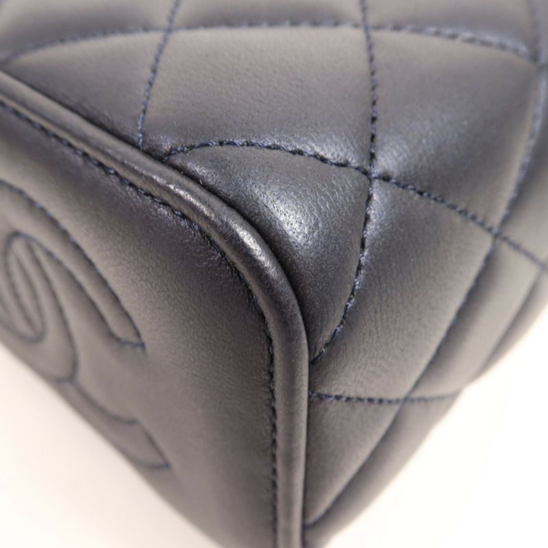 CHANEL 羊皮皮革Vanity Case金扣手挽肩背兩用袋-5