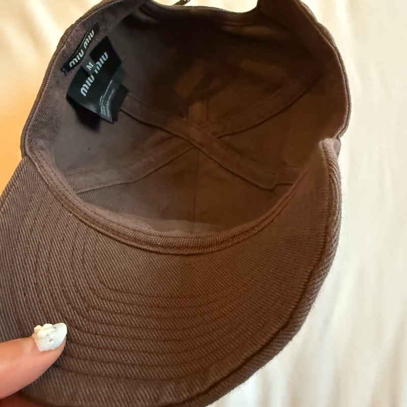 💖MIU MIU 熱門抽繩 棒球帽 帽子 咖啡色💖 M號 全新-2