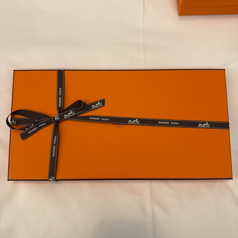 💖Hermes 三角巾 絲巾 輕揚花衣💖 全新-8