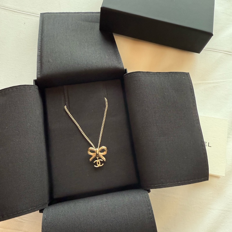 💖Chanel 25K 蝴蝶結項鍊 CC墜飾💖 超美 全新✨現貨-3