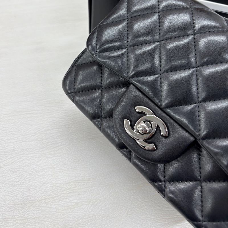 Chanel 黑銀 羊皮方胖子 鐳射23開 附件卡、毛氈、塵袋、盒-2