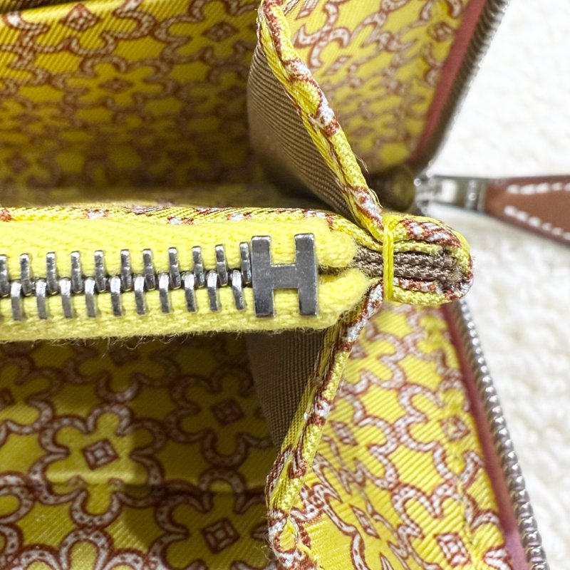 HERMES - 粉紫色拚黃色小花 Silk'in Azap 長夾-14