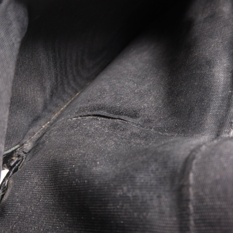 PRADA 牛皮皮革Wallet銀扣錢包-15