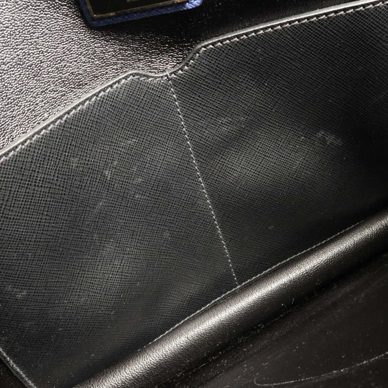 PRADA 牛皮皮革Briefcase銀扣公事包-17