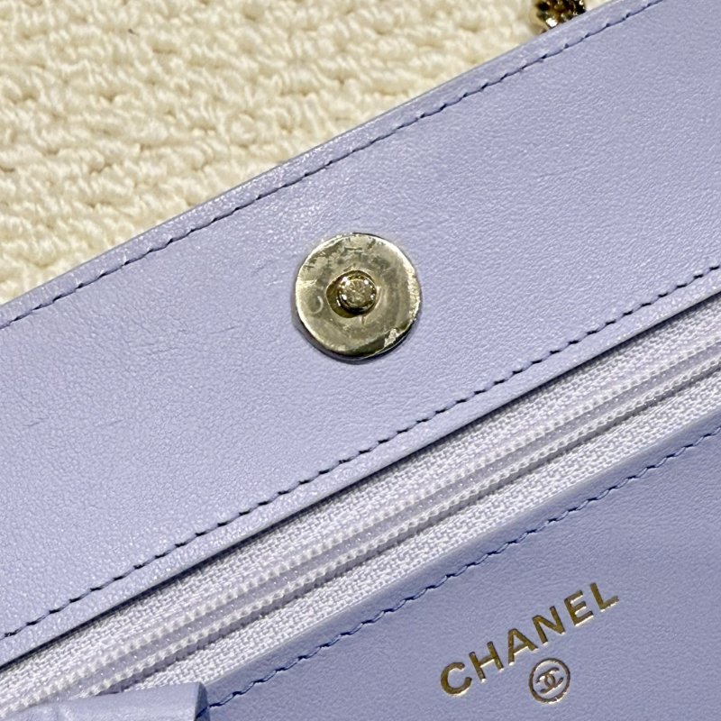 CHANEL - 薰衣草紫荔枝皮淡金釦WOC-13