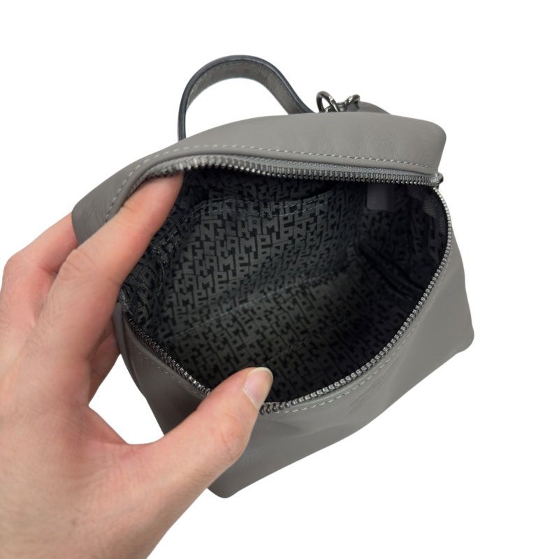 LONGCHAMP Le Pliage Xtra XS 斜背包-19