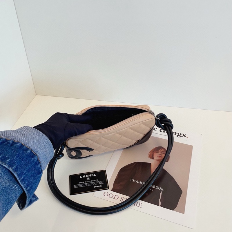 【98新🆕】Chanel 康鵬奶茶色 大雙C腋下麻將包 單肩包-8