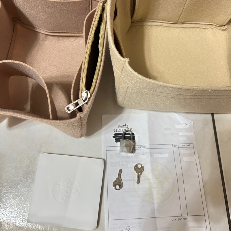 Hermes Picotin 22/ P22 菜籃子 Nata奶油白銀扣 拼內手柄 Jaune Poussin小雞黃/ Clemence leather/ Stamp Y-2