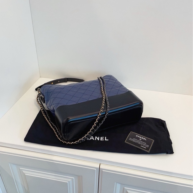 【98+新🆕】Chanel 藍拼黑 流浪 maxi 機場包 斜挎包 單肩包-7