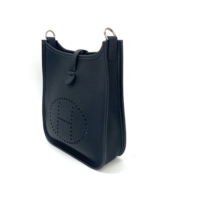 全新！ Hermes 89黑TC皮銀釦Mini evelyne斜背包-3