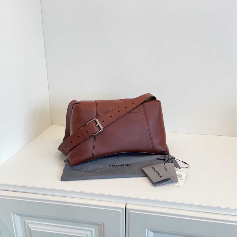 【98新🆕】Balenciaga downtown 寬肩帶沙漏款 中號 斜挎包 單肩包-1