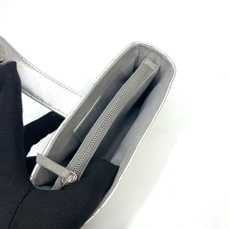 Chanel 銀色羊皮銀釦雙層萬用包 零錢包 y2k-7