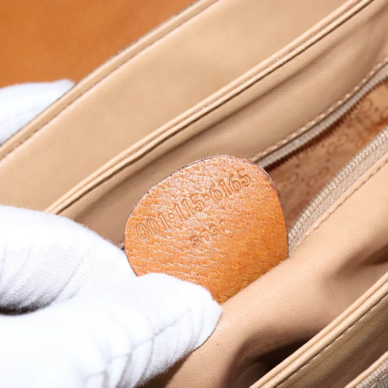 【日本直送】GUCCI Micro GG Supreme 單肩包 PVC 米色 001 115 6165 8031 正品 ep10240-11