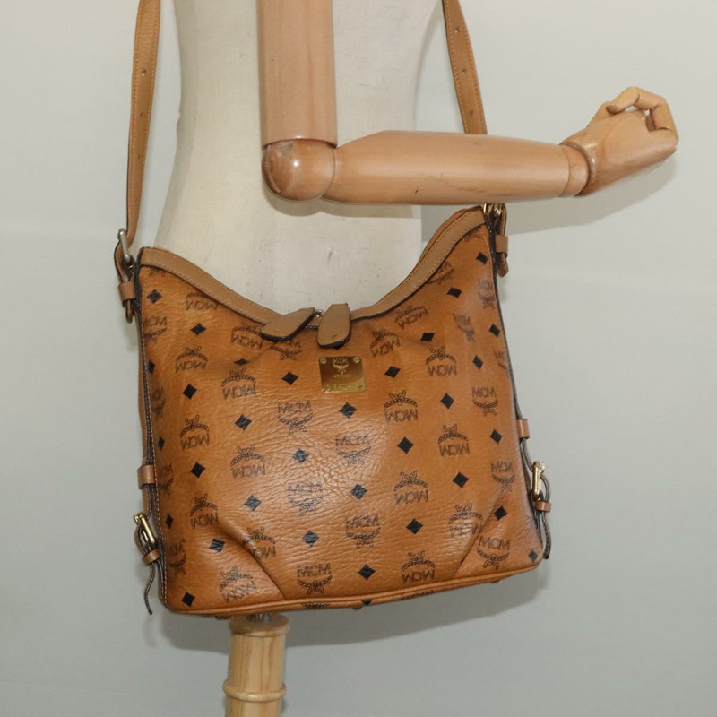 【日本直送】MCM Logoogram Vicetos 單肩包 PVC 皮革 棕色 金色 正品 138000-19