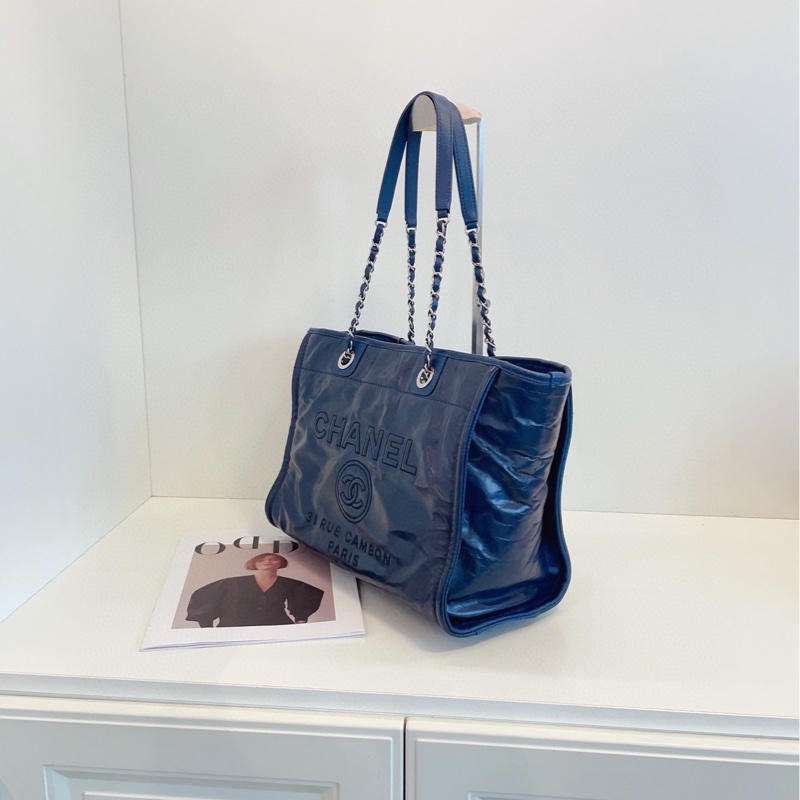 【98新🆕】Chanel 全皮款沙灘包 藍色浮雕logo 單肩包-3