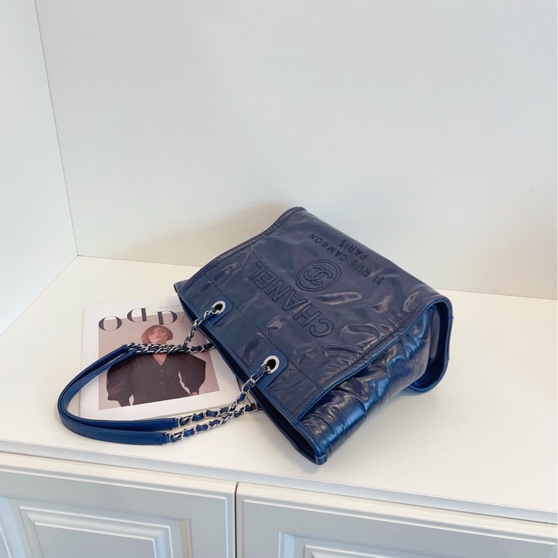 【98新🆕】Chanel 全皮款沙灘包 藍色浮雕logo 單肩包-5