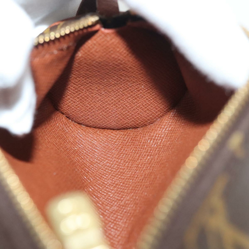 【日本直送】路易威登 Monogram Papillon 手拿包 LV 正品 sw1369-16