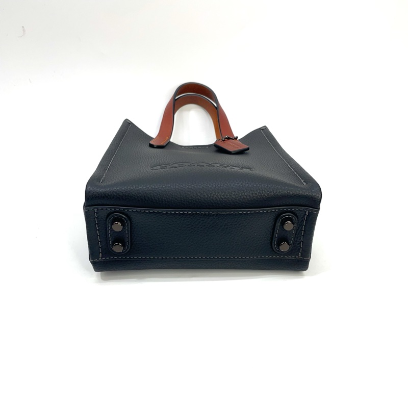 Coach 黑牛皮拼咖牛皮咖釦Relay 17手提斜背包 托特包-4