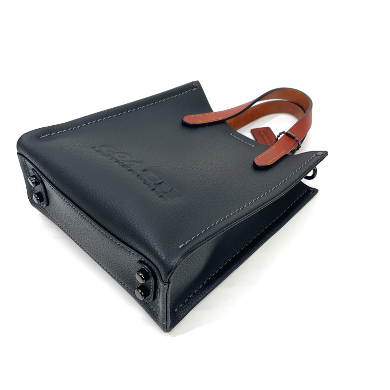 Coach 黑牛皮拼咖牛皮咖釦Relay 17手提斜背包 托特包-6