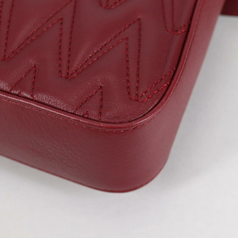 【日本直送】華倫天奴 (VALENTINO) 真皮手提包,兩用款,紅色/金色,正品,貨號 135211V-17