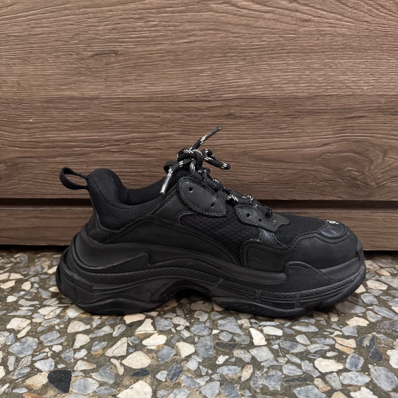 Balenciaga-7