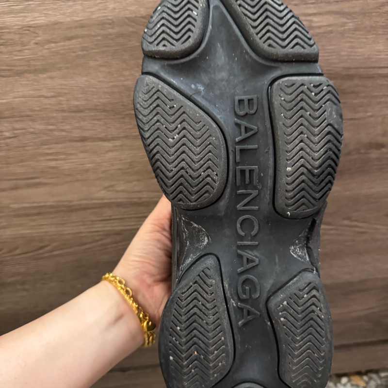 Balenciaga-18