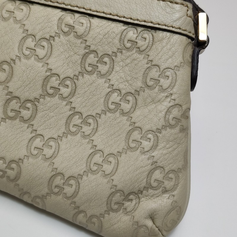 Gucci牛皮純色雙G老花拉鍊手提包-18