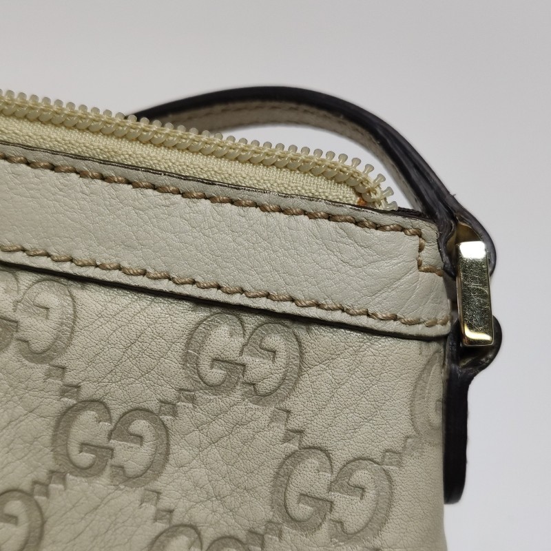Gucci牛皮純色雙G老花拉鍊手提包-19