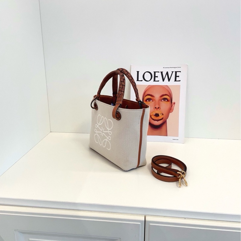 【98新🆕】Loewe Anagram菜籃子tote托特包 經典配方米白帆布大logo拼焦糖皮手提包 斜挎包 單肩包-2