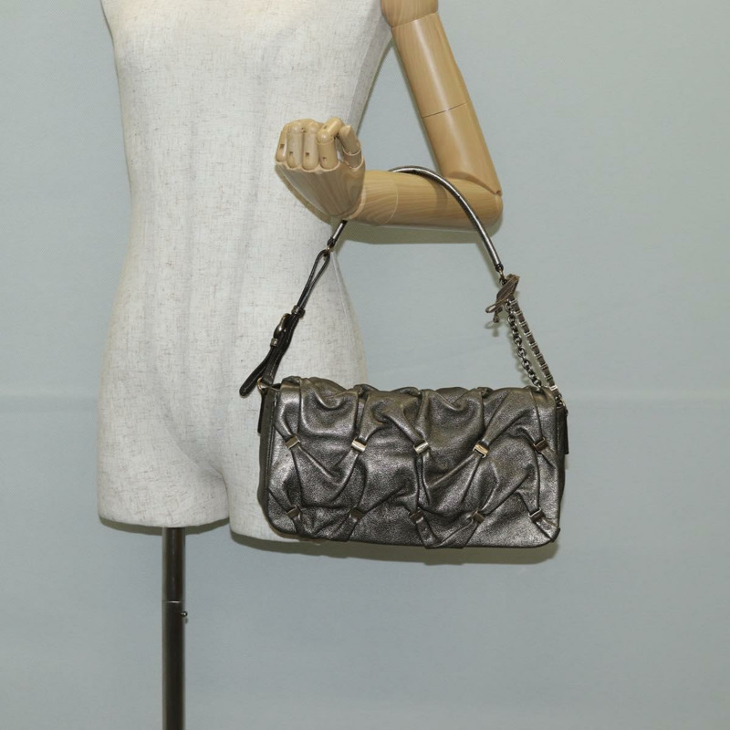 【日本直送】Salvatore Ferragamo Vala 單肩包 皮革 銀色 正品 am8982V-22