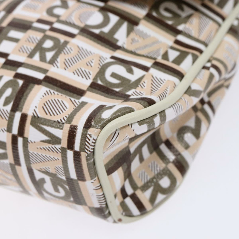 【日本直送】Salvatore Ferragamo 配件包 PVC 米色 銀色 正品 BA5509-8