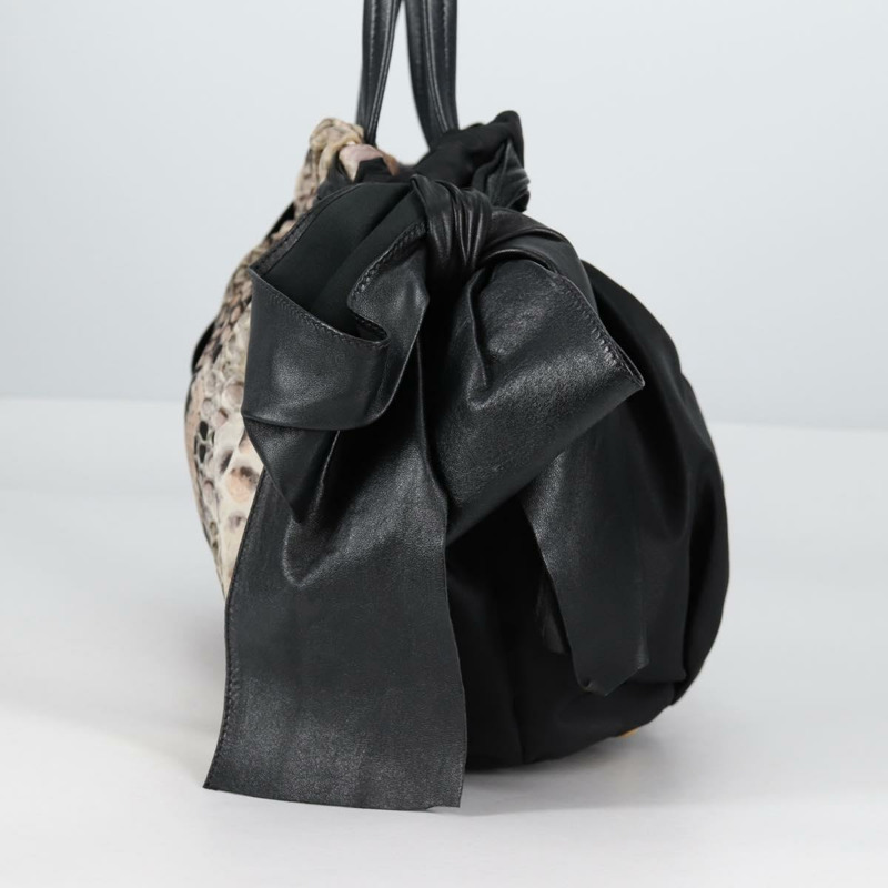 【日本直送】PRADA 尼龍黑色金色托特包 正品 yk19341V-2