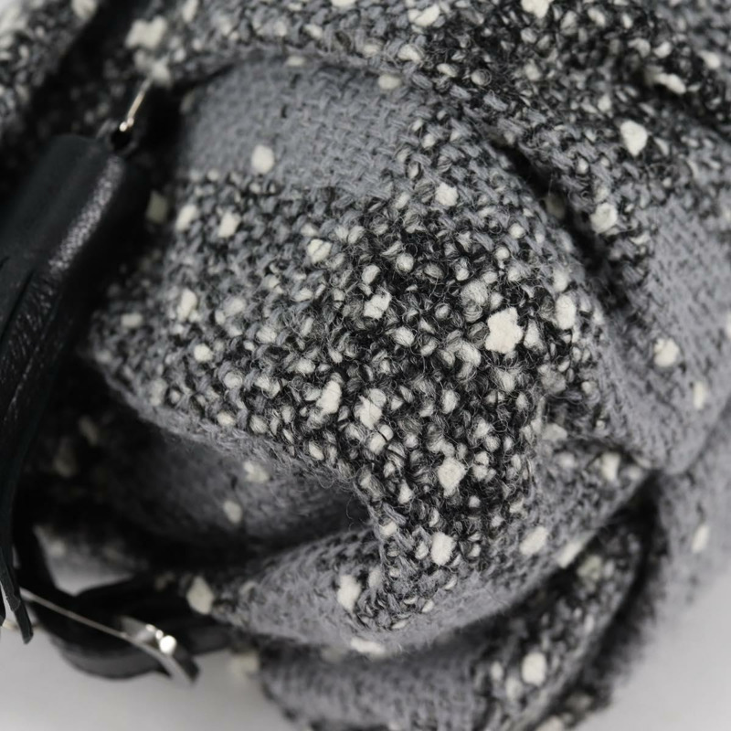 【日本直送】Salvatore Ferragamo 羊毛灰色銀色單肩包 正品 BA5563V-14