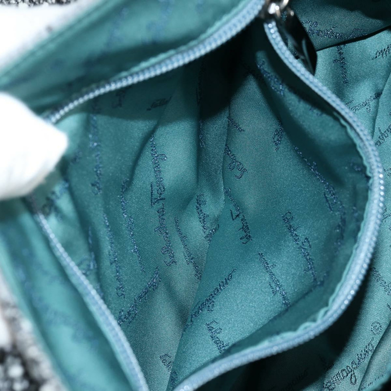 【日本直送】Salvatore Ferragamo 羊毛灰色銀色單肩包 正品 BA5563V-22