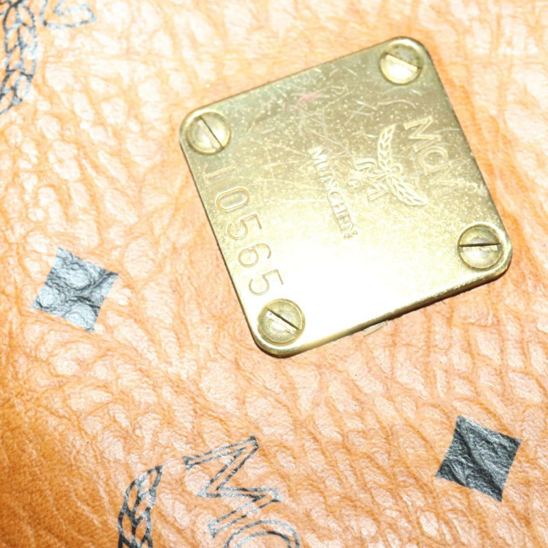 【日本直送】MCM Logoogram Vicetos 波士頓包 PVC 皮革 棕色 金色 正品 yk19343-11