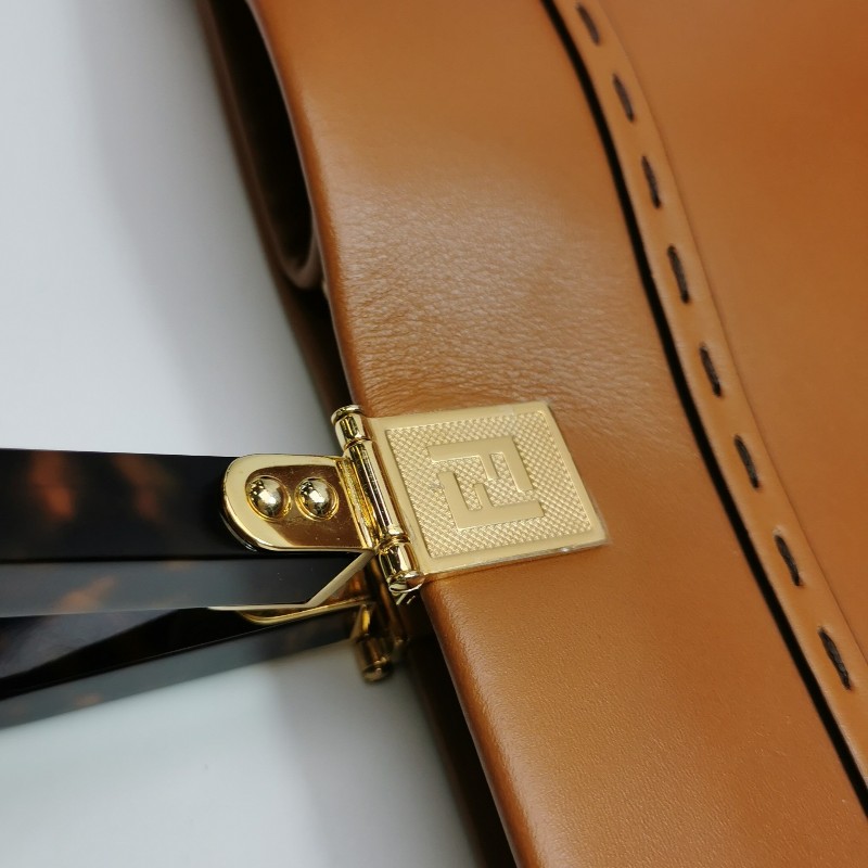 Fendi Sunshine大號牛皮純色字母Logo手提包-9