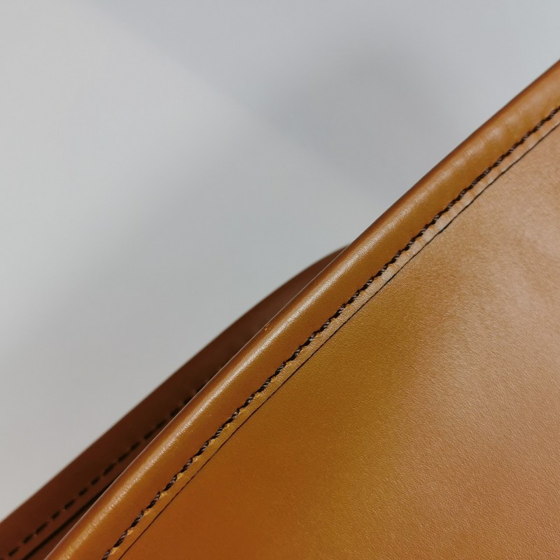 Fendi Sunshine大號牛皮純色字母Logo手提包-14