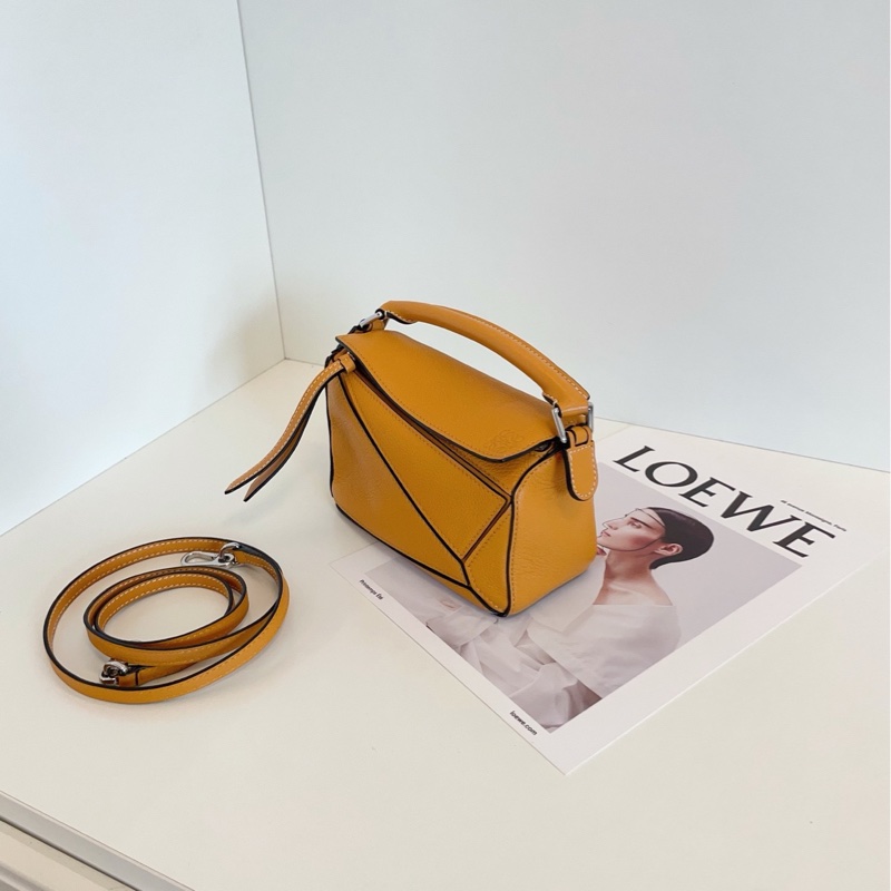 【99閒置🆕】Loewe mini puzzle荔枝皮 黃棕色 迷你幾何包 手提包 斜挎包 單肩包-2