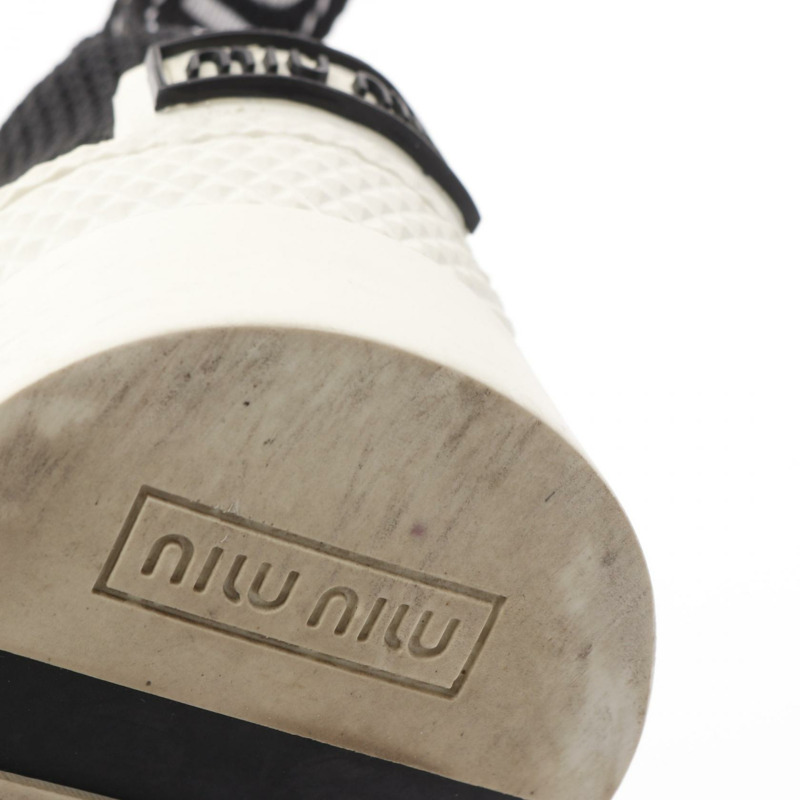 Miu Miu Logo 女士黑色帆布運動鞋，尺寸 36。-7