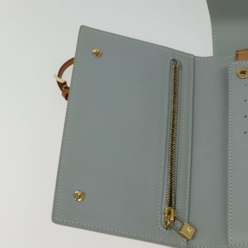 【日本直送】路易威登 Monogram Vernis Walker 灰色錢包 M91031 LV Auth 141125-17