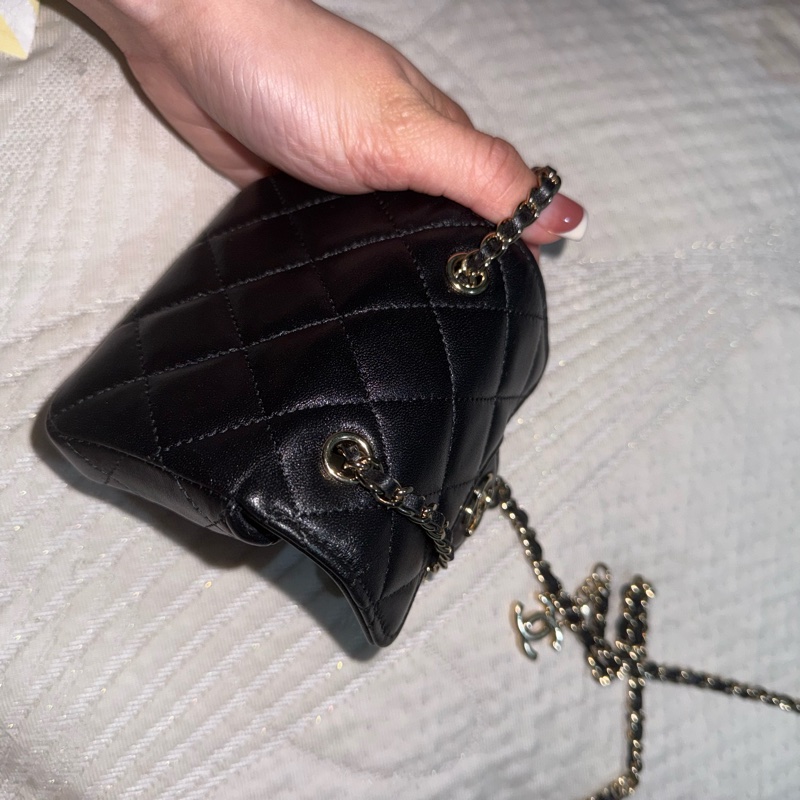 全網最低價🔥黑色迷你蝴蝶卡包腰包 經典菱格紋羊皮面料 搭配金色logo 質感超好-14